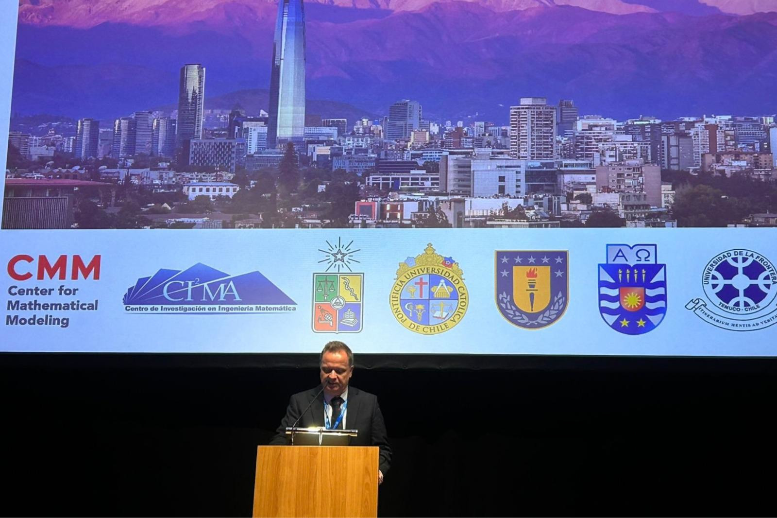 Dr. Raimund Bürger desarrolla nuevas investigaciones y fortalece colaboración internacional