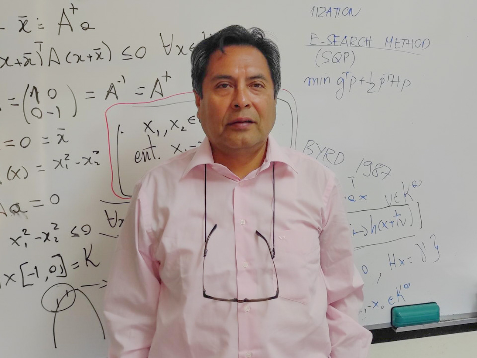 Dr. Fabián Flores y nueva adjudicación de Fondecyt Regular: “Es un tremendo estímulo para continuar con mi trabajo”